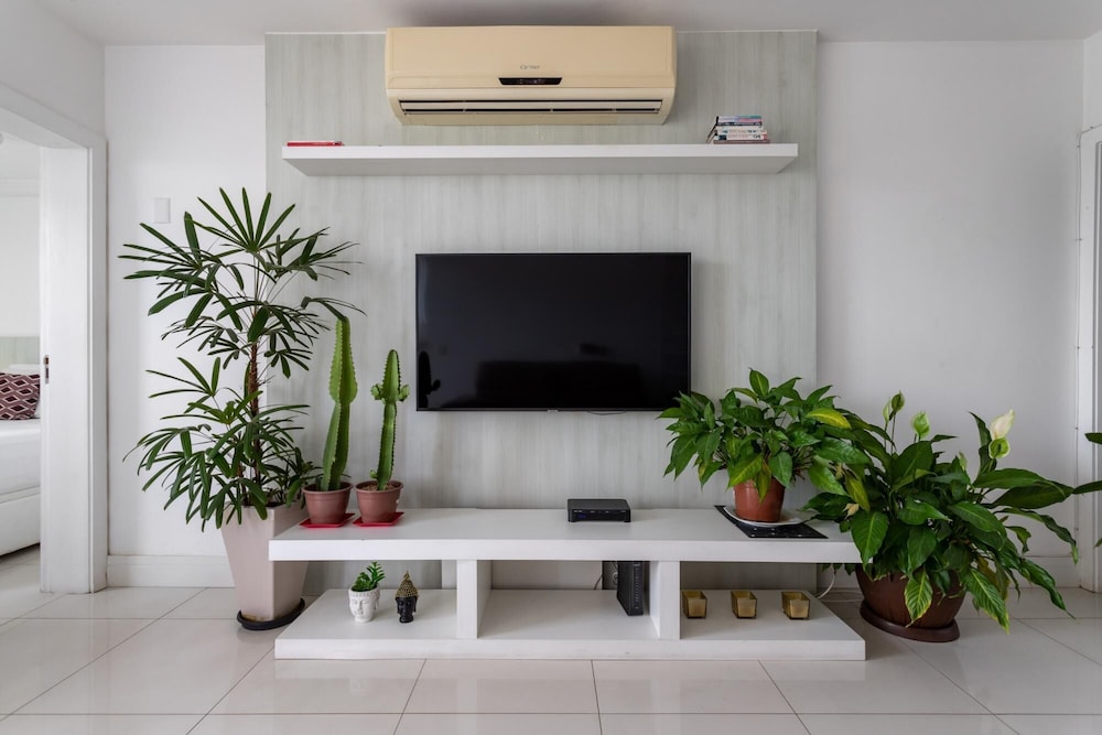 Coverage in Barra da Tijuca for 6 People Lc2207