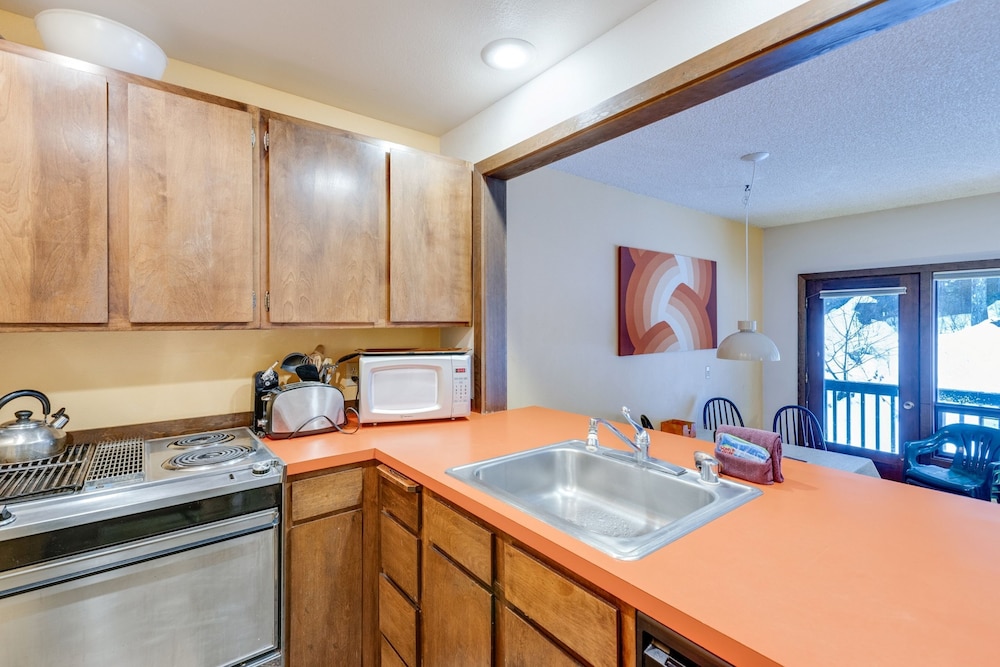 Snowater Condo - A Little Slice of Heaven
