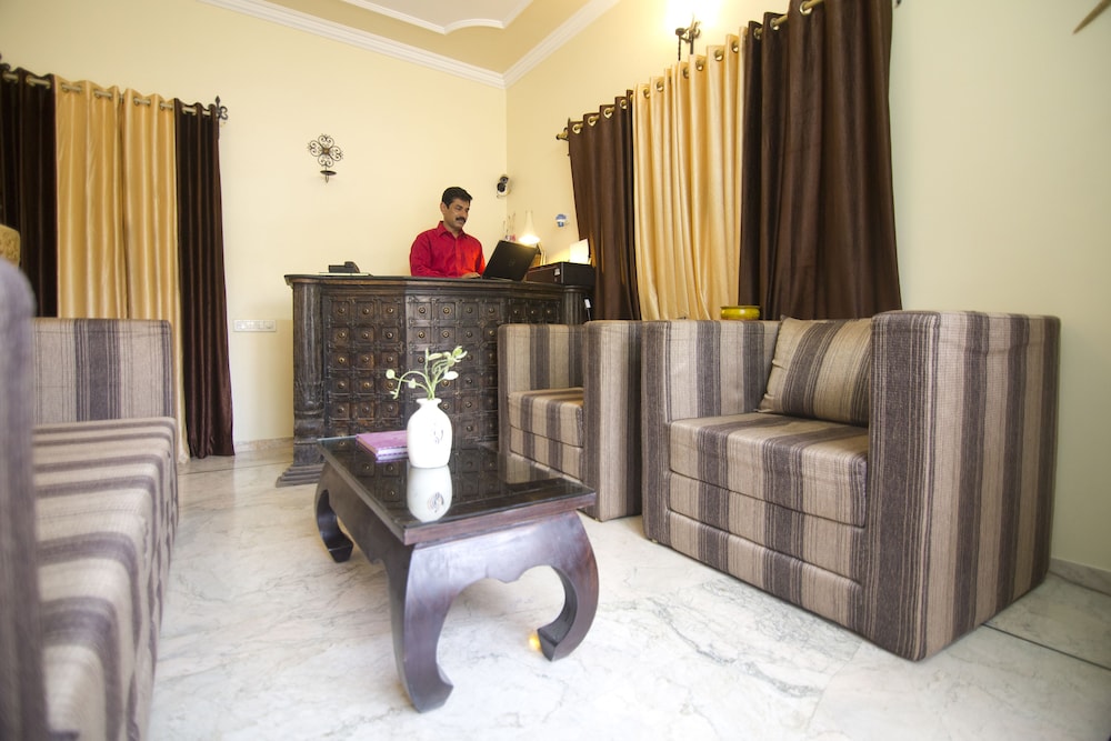 Apnayt Villa