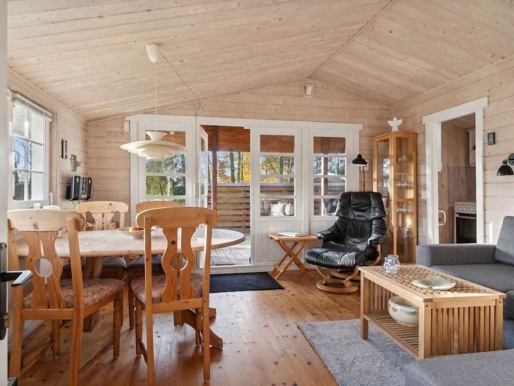 5 Star Holiday Home in Roslev