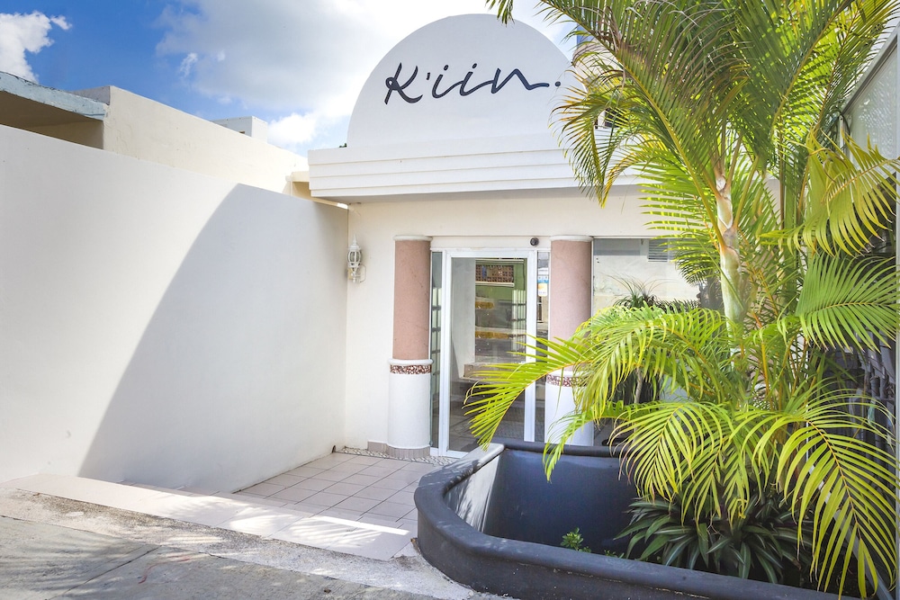 Hotel Kiin Cozumel - Image 1