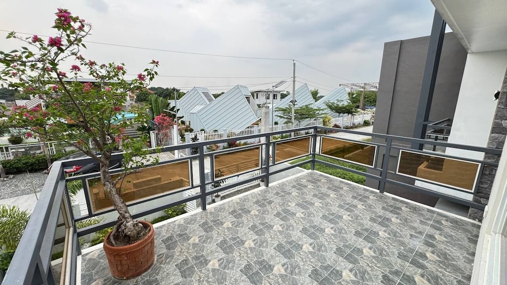 Suncoast Villas