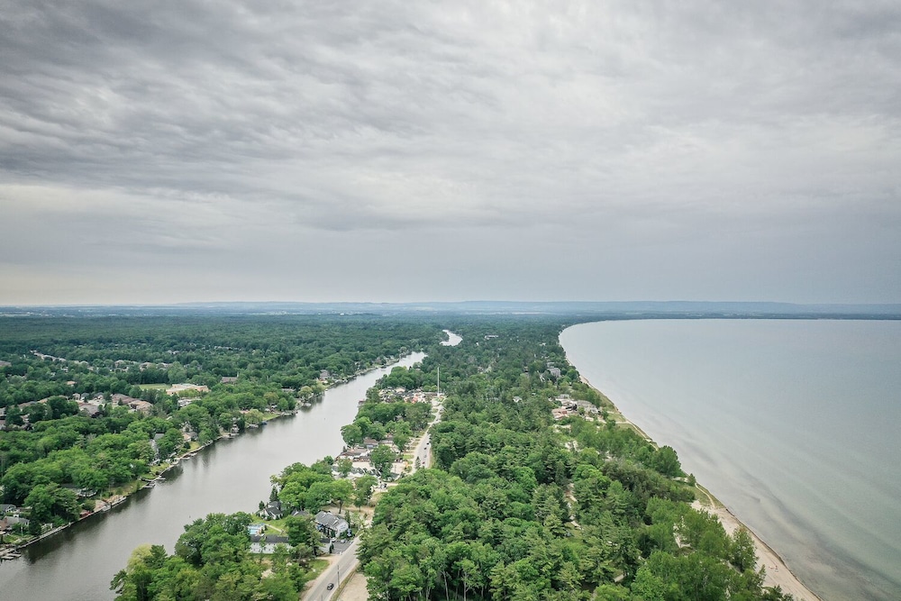 Edgewater Resorts - Edgewater Inn