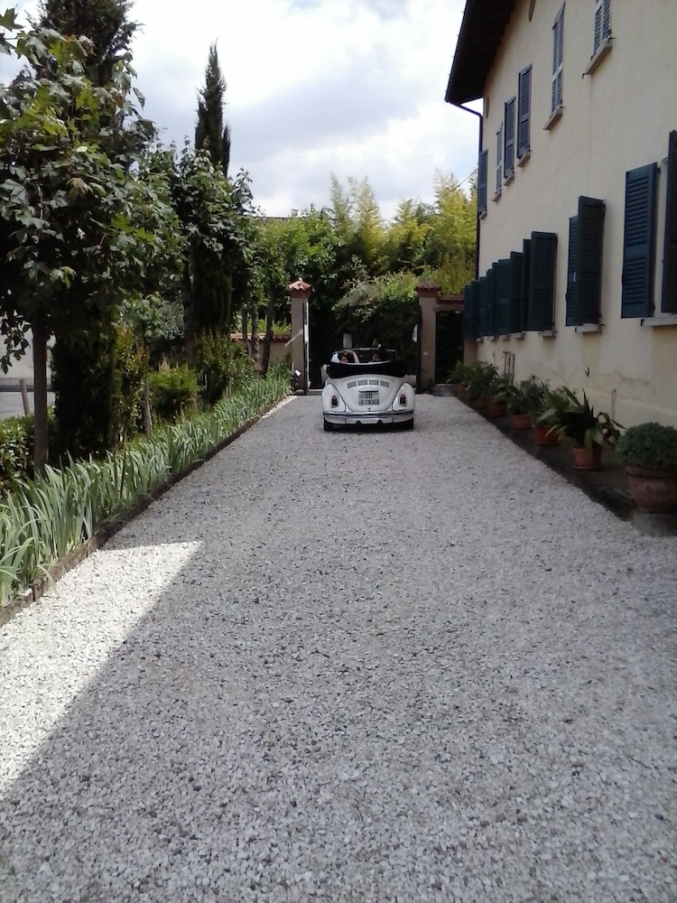 Photo 27