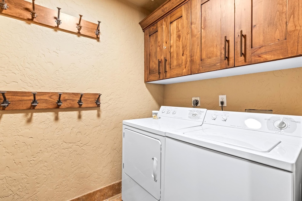Deer Valley Bct-501 Hot Tub KBM Resorts