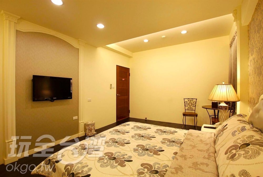 Chu Dream House