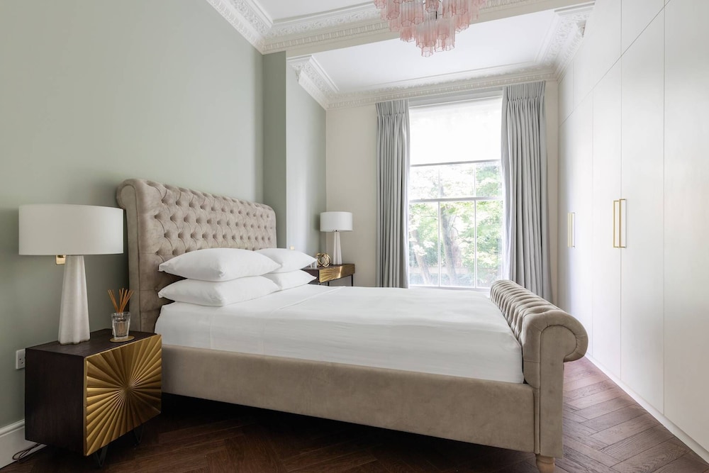 Westbourne Park Road Xviii by Onefinestay