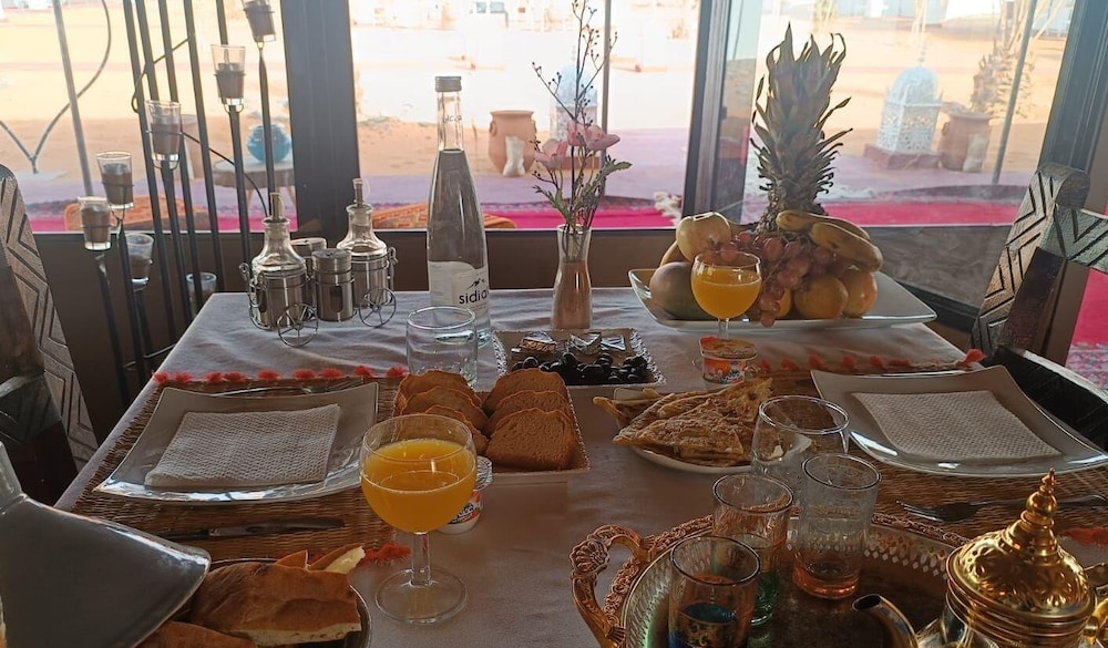 Savanna Dunes Luxury Camp