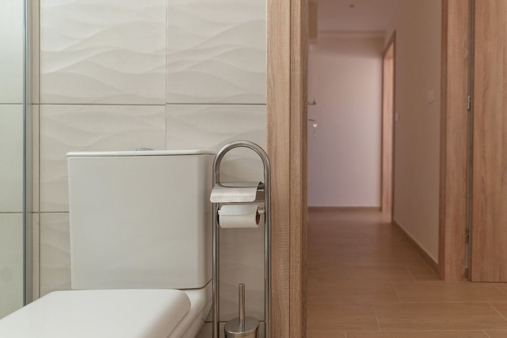 Saint Matthew Central Apartment by Senaon