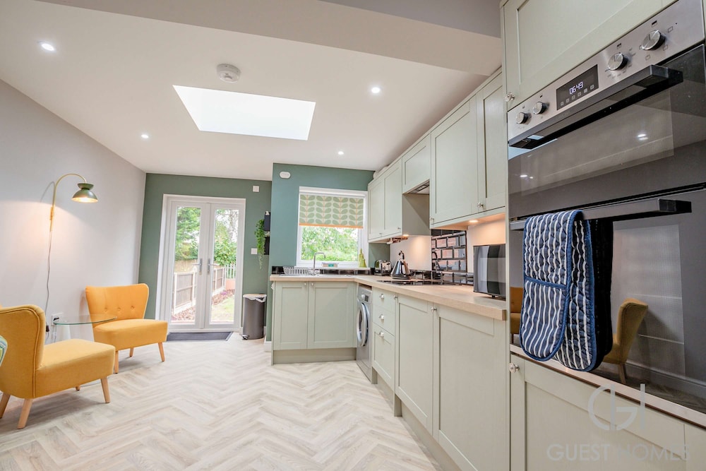 Host Stay Lower Chestnut House
