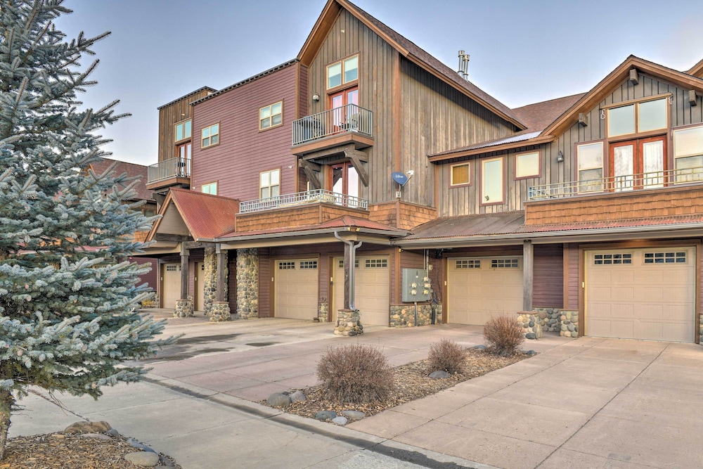 < 1 Mi to Hot Spring: Condo in Pagosa Springs! view 3