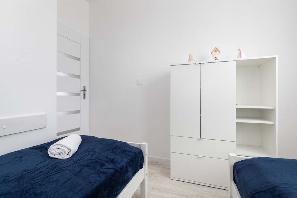Wrzosowo Cosy Apartment by Renters view 5