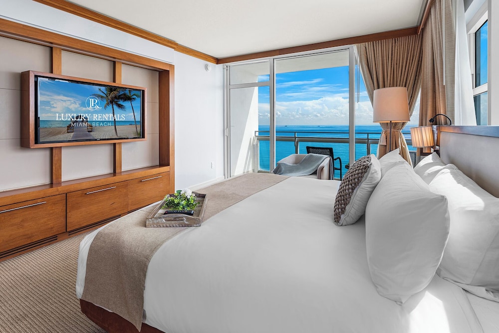Luxury Vacation Rentals at Carillon Wellness Resort by LRMB