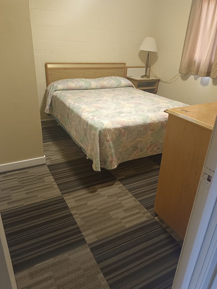 GOLDPAN MOTEL