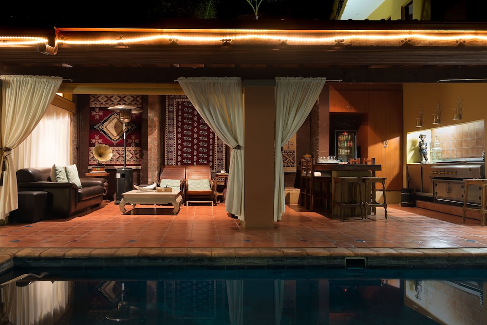 Bohemian Guesthouse & Bohemian Wellness & Spa