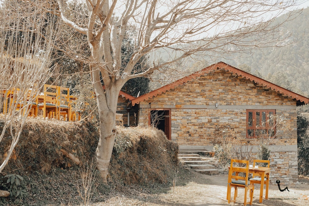 Itmenaan Estate