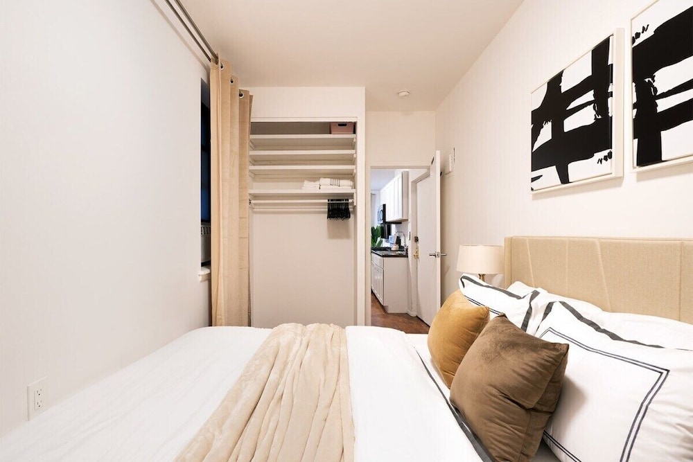 1288 UES Apartments