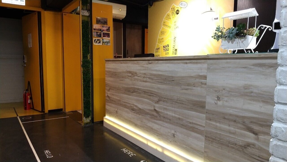 Taipei Inn