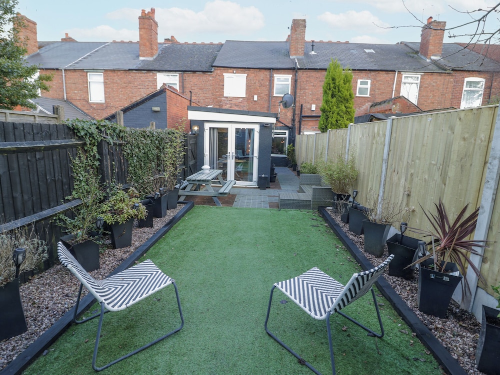 Bearwood Boutique Stay