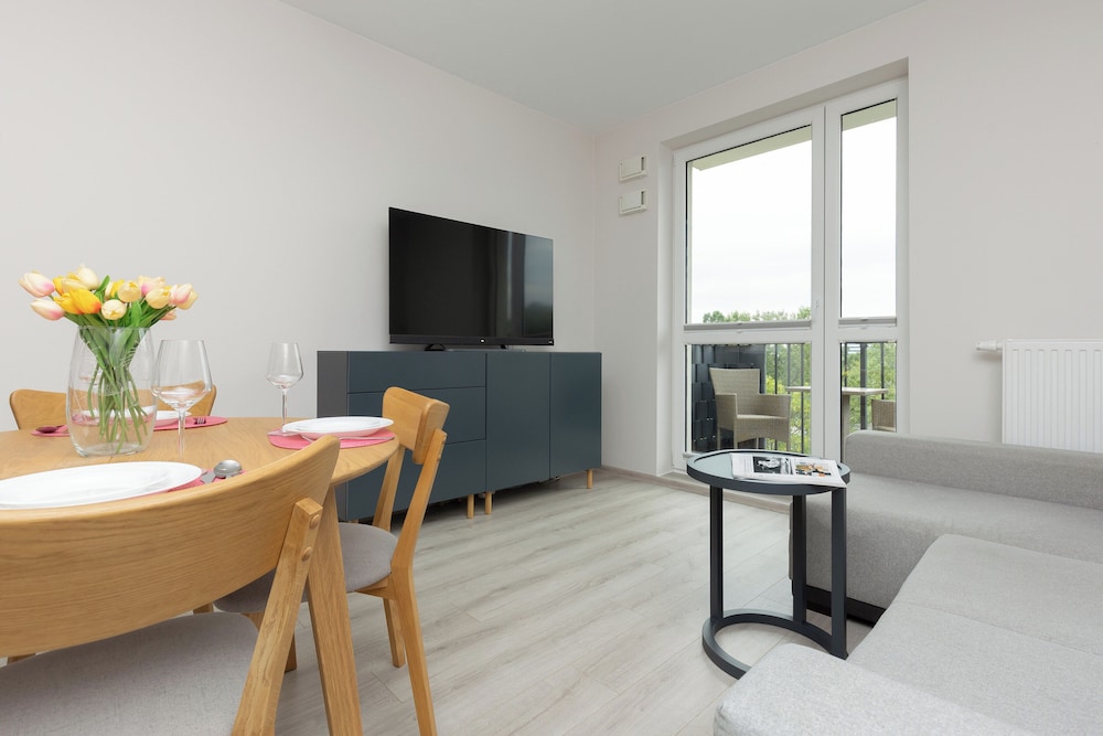 Comfy Apartment With Parking by Renters view 5