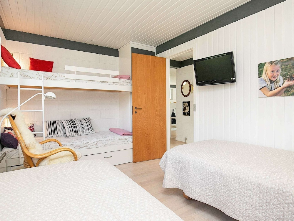 Elegant Holiday Home in Jerup near Sea view 4