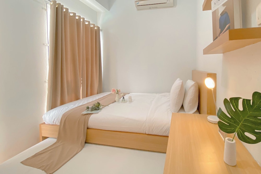Good And Cozy 2Br Apartment Patraland Urbano
