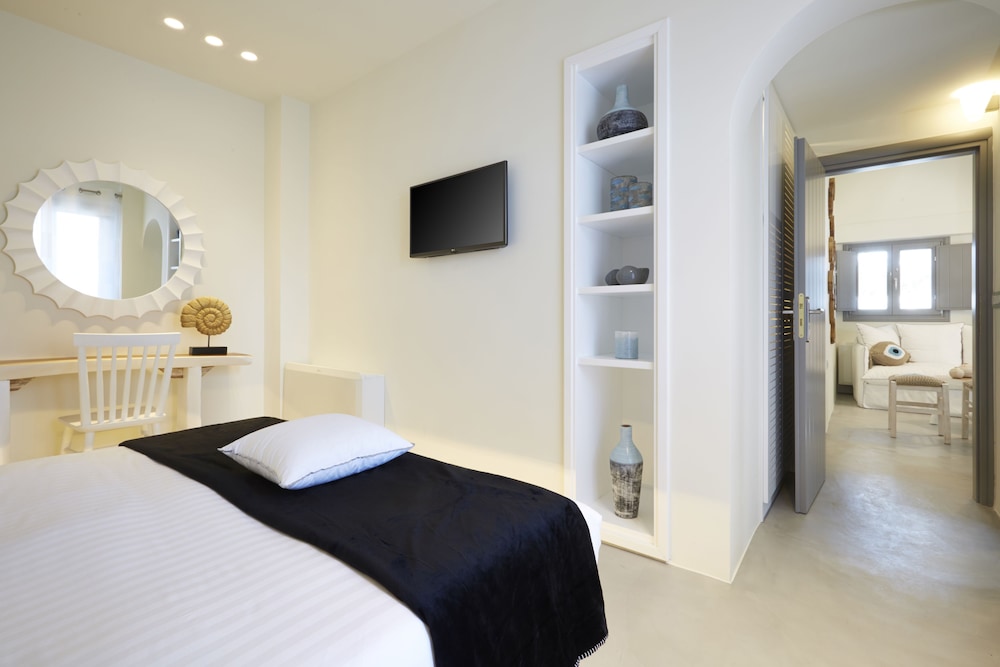 Eolia Kamari Villa photo 3