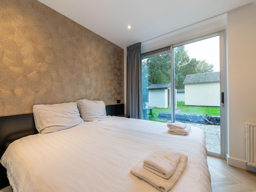 Holiday Home in Zevenhuizen With Roofed Swim Pool view 5