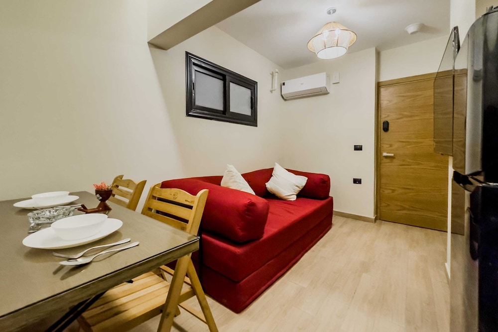 Xuru Heliopolis 3- 5 Min to Airport