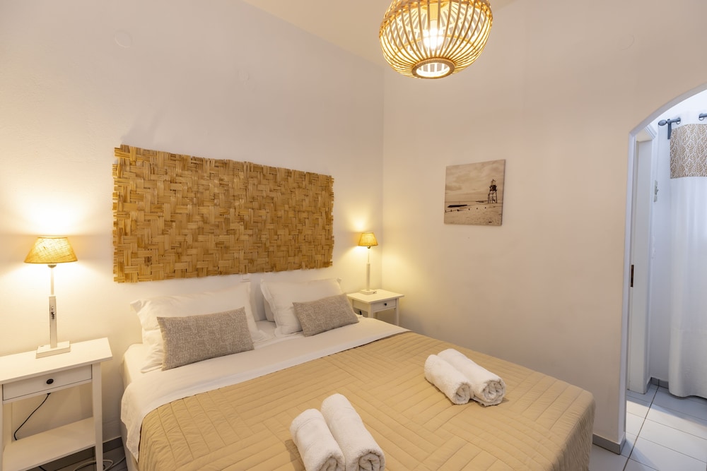 Irini Pension
