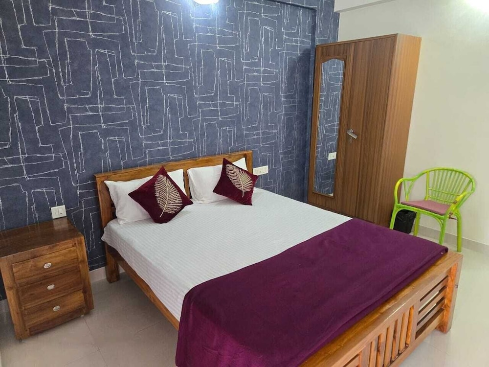 Centur Apartments