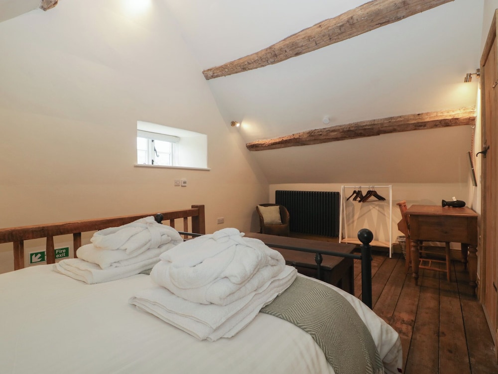 Evenjobb Court Farmhouse