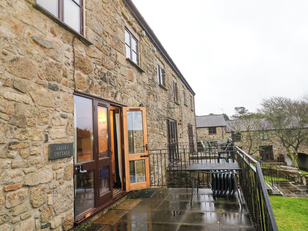 Valley Cottage