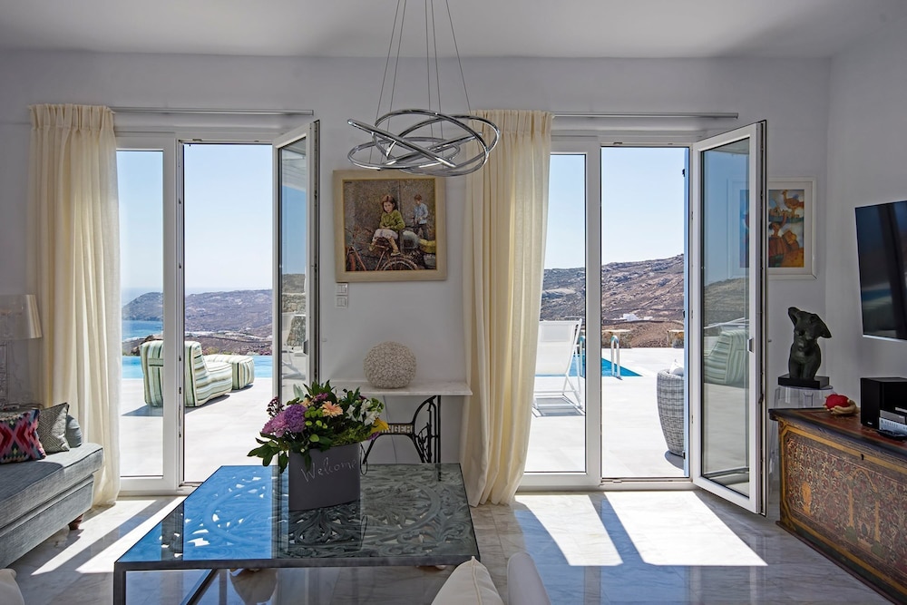 Chrysanthemo Villas view 5