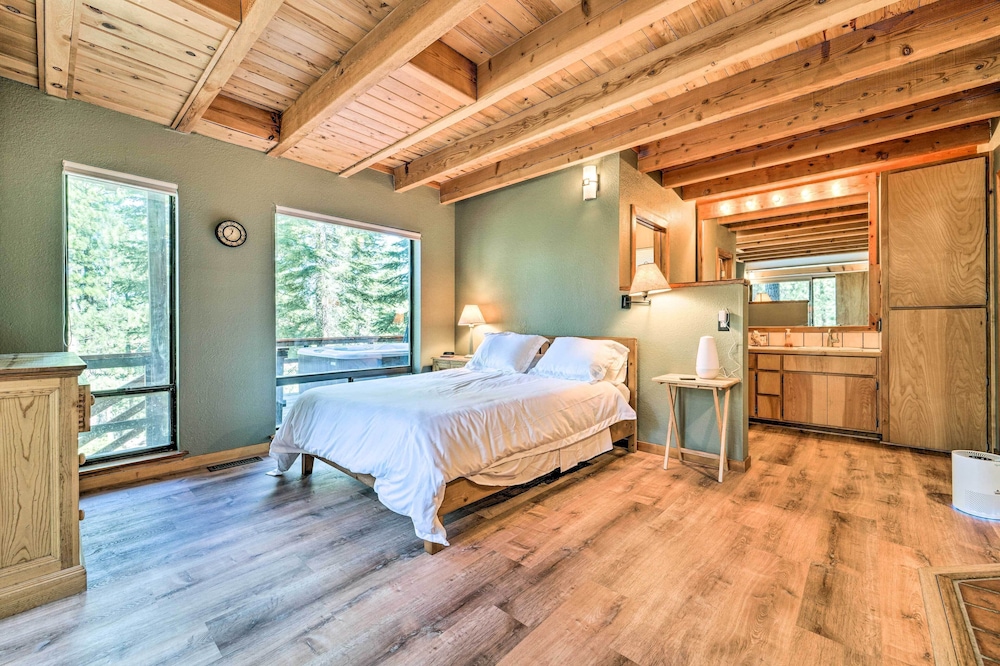 Lake Tahoe Vacations - Unique Northstar Resort Cabin w/ Woodsy Deck - Property Image 30