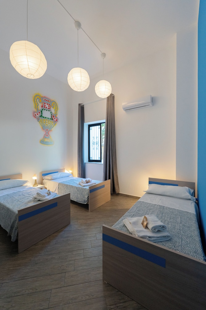 Cortile dei Giusti Combo Guesthouse