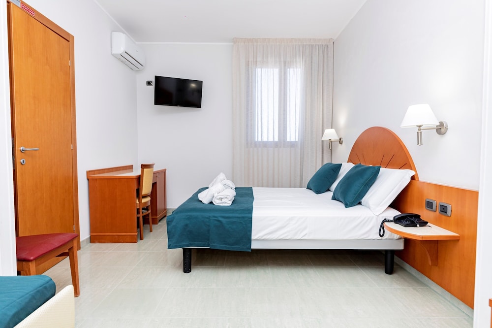 Hotel Alba