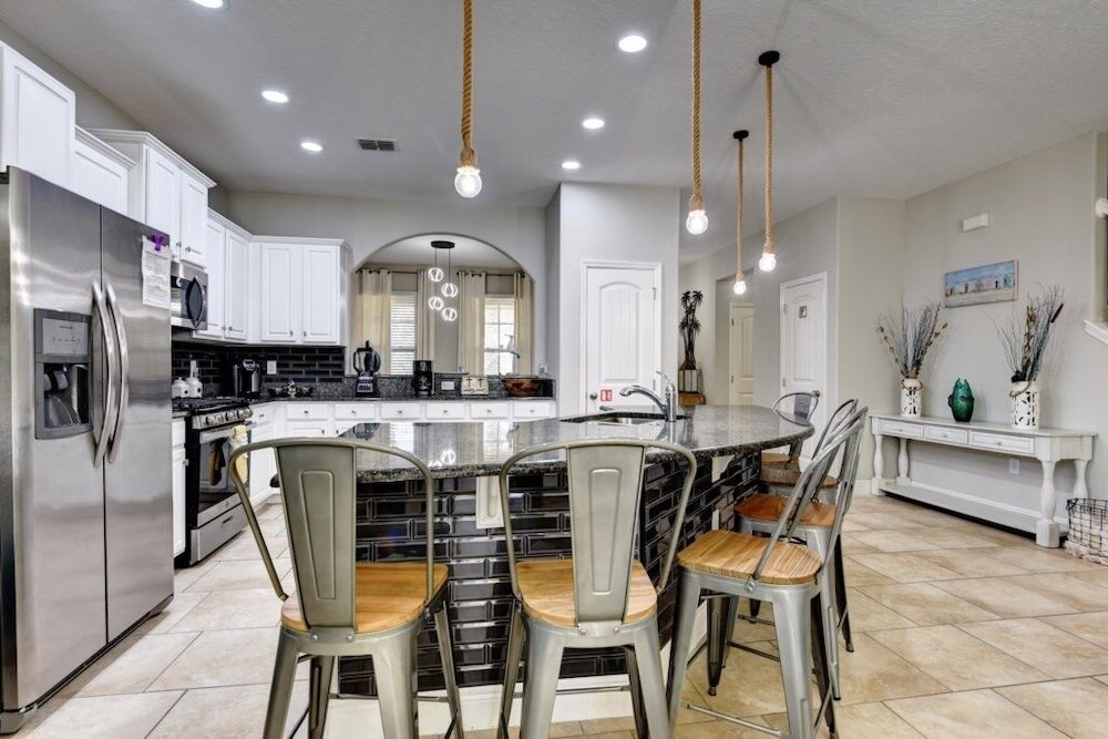 6br Villa W/ Pool In Solterra Resort Near Disney 6 Bedroom Villa