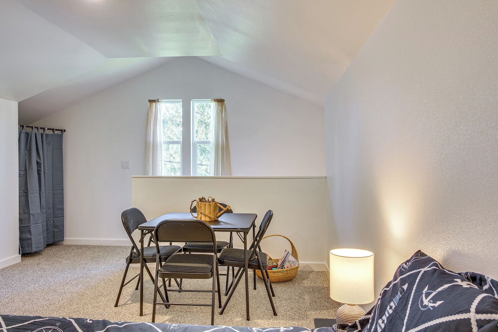 Near Ocean: 'home Away From Home' in Gold Beach