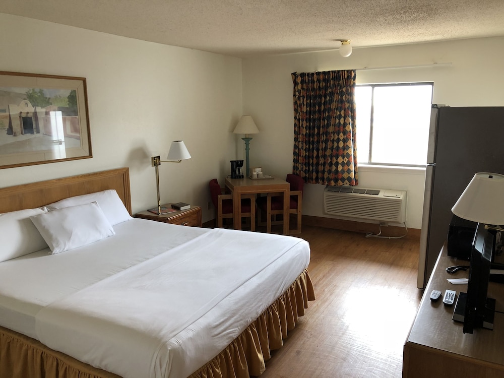 Extend-A-Suites Utep, photo 16