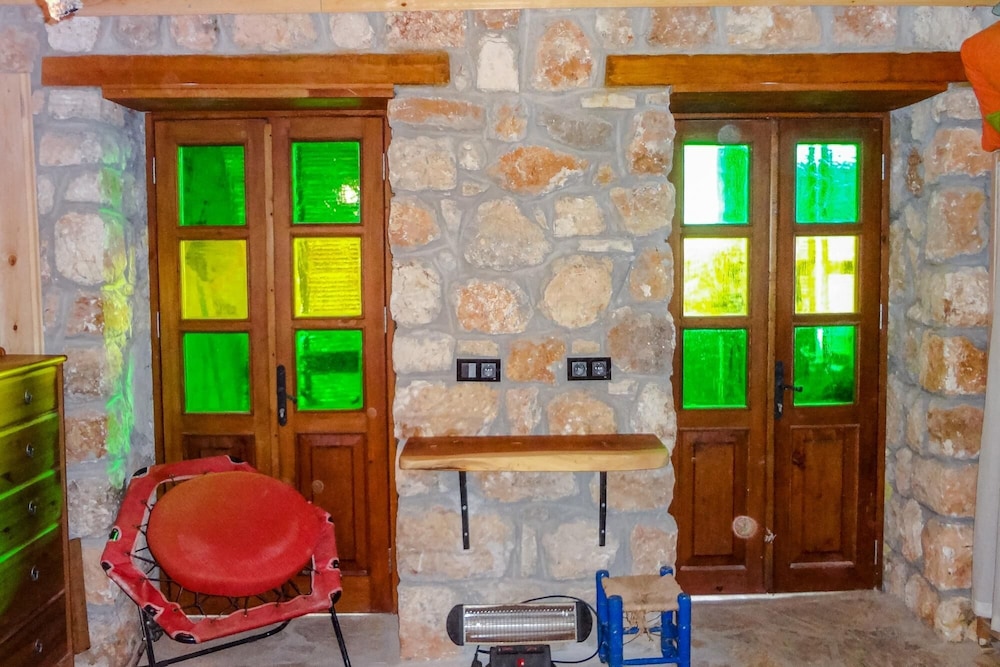 Photo 12