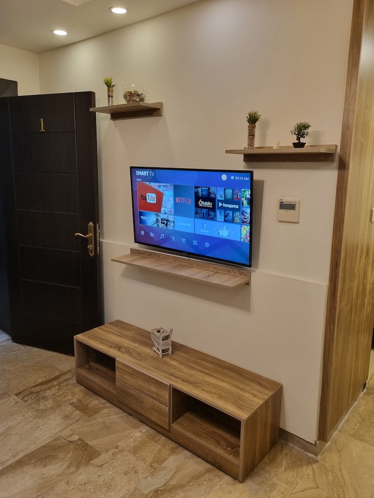Unique 2bedroom at Abdoun 001