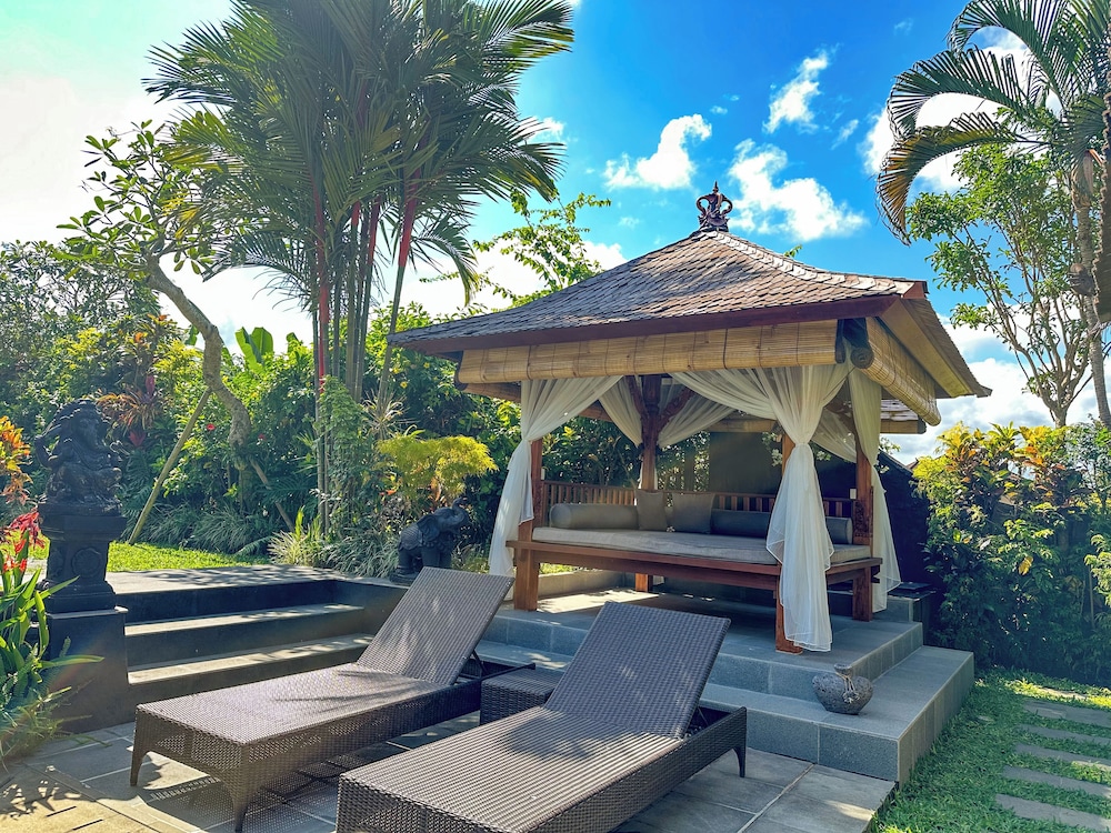 Devi's Place