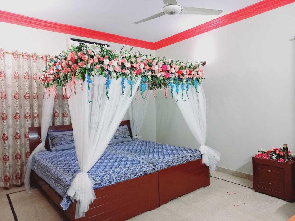 BNB Rose Lodge Family Guest House