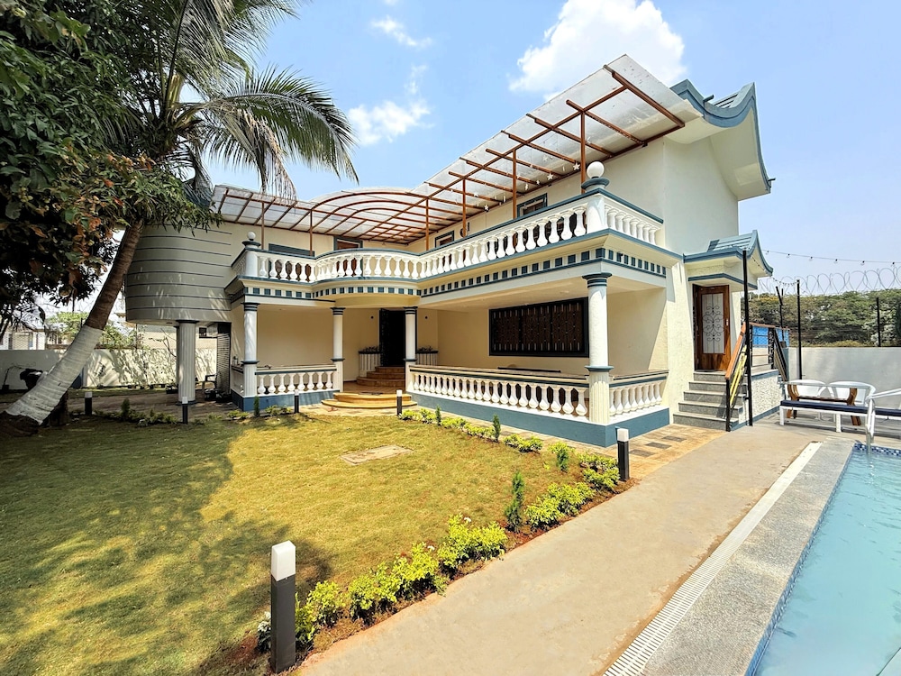 Anand Mansion