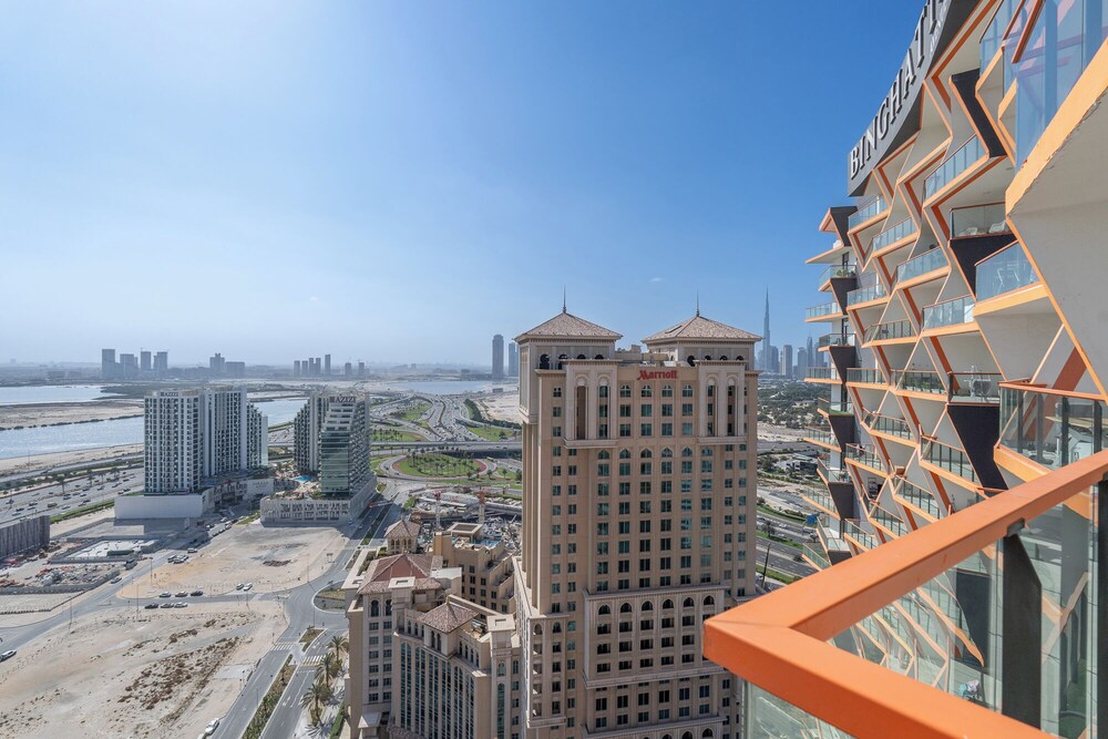Skyline Views Binghatti Avenue