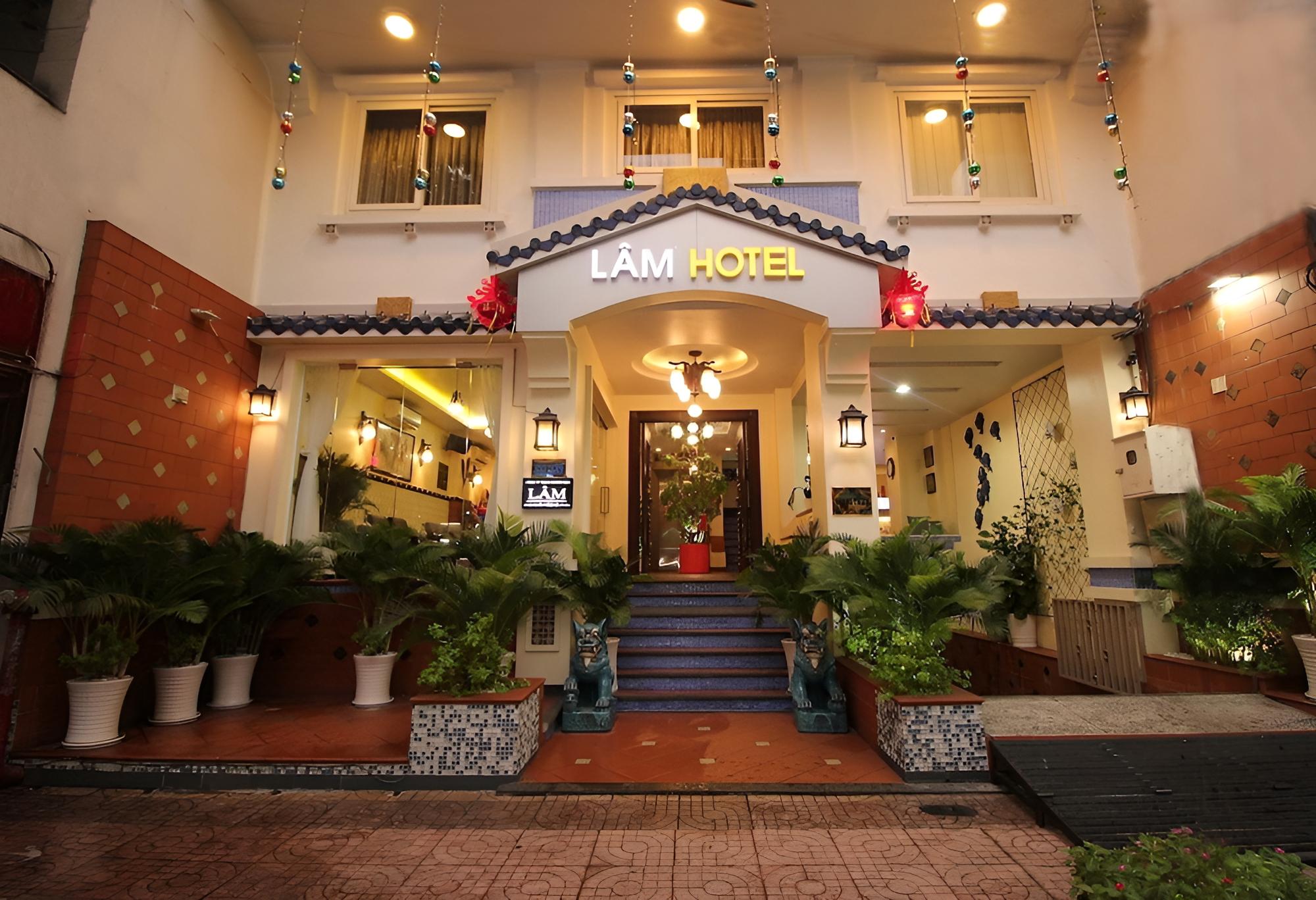 Lam Hotel
