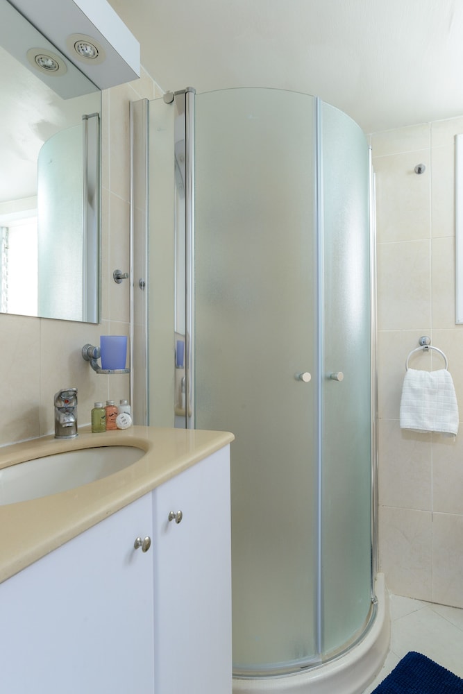 Sea Suites Apartments