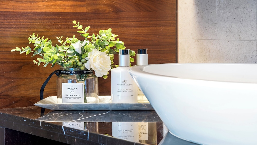 Luxury Vacation Rentals at Carillon Wellness Resort by LRMB