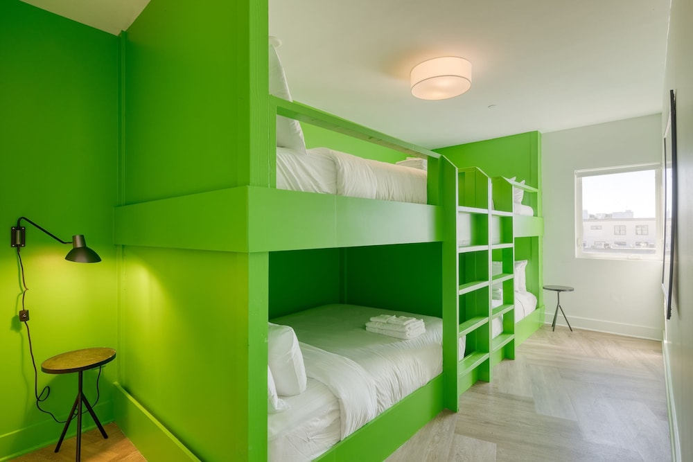 The Carter by Avantstay 4th Floor Sleeps 48